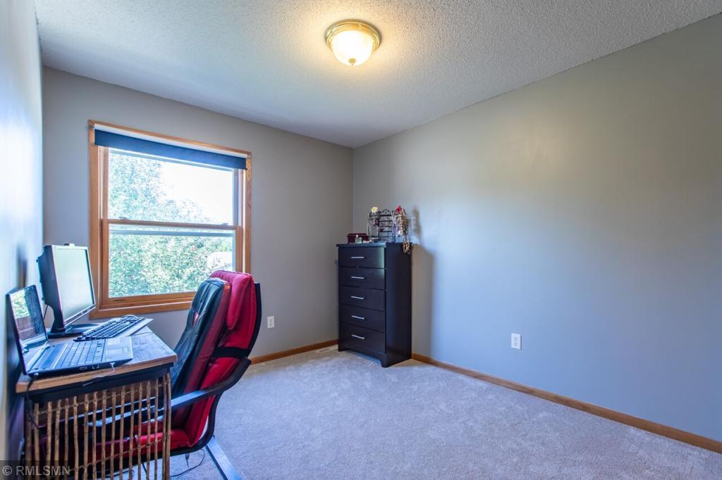 3314 7th Street Northwest Rochester, MN 55901 - Photo 11 of 25 Gallery Image 11