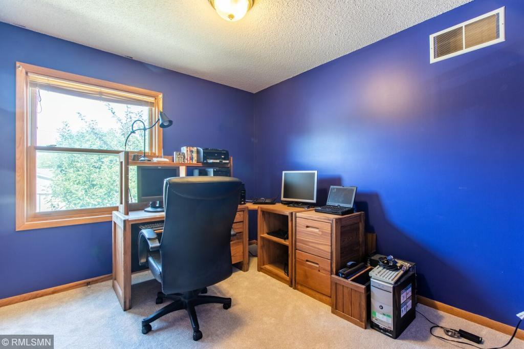 3314 7th Street Northwest Rochester, MN 55901 - Photo 9 of 25 Gallery Image 9