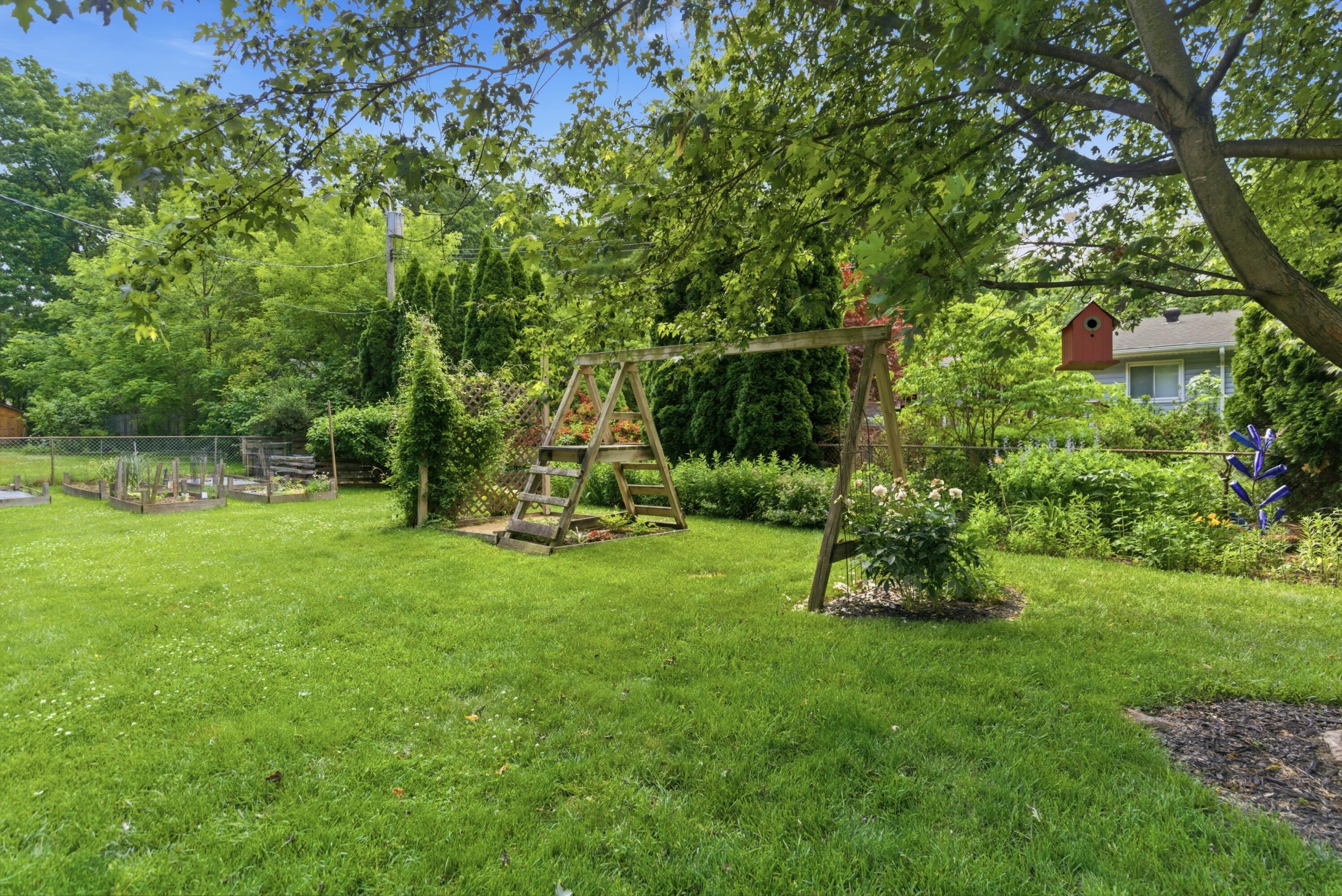2452 Moore Place Howell, MI 48843 - Photo 43 of 48 52-DSC07310