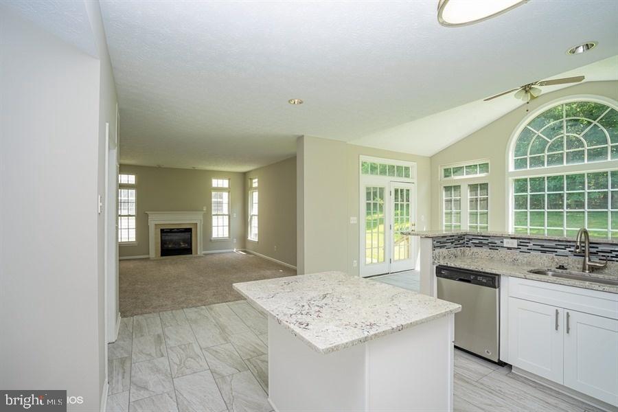 7769 Rotherham Drive Hanover, MD 21076 - Photo 9 of 22 Kitchen with stainless steel appliances
