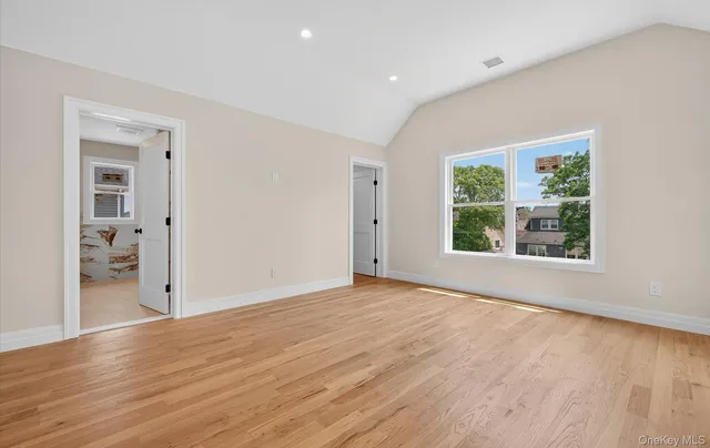 $890,999 | 1108 Washington Place, Baldwin Harbor, NY 11510