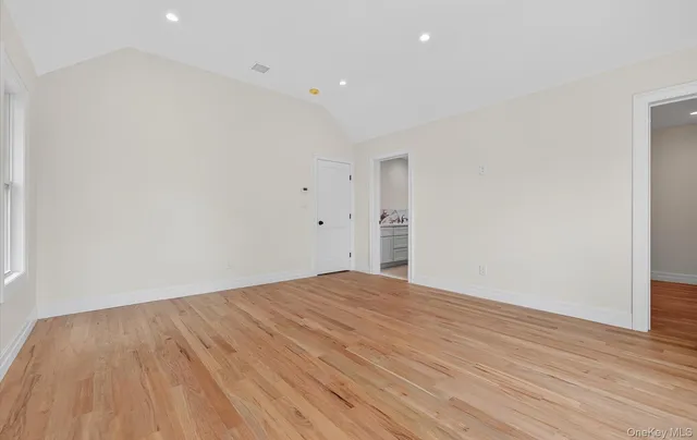 $890,999 | 1108 Washington Place, Baldwin Harbor, NY 11510