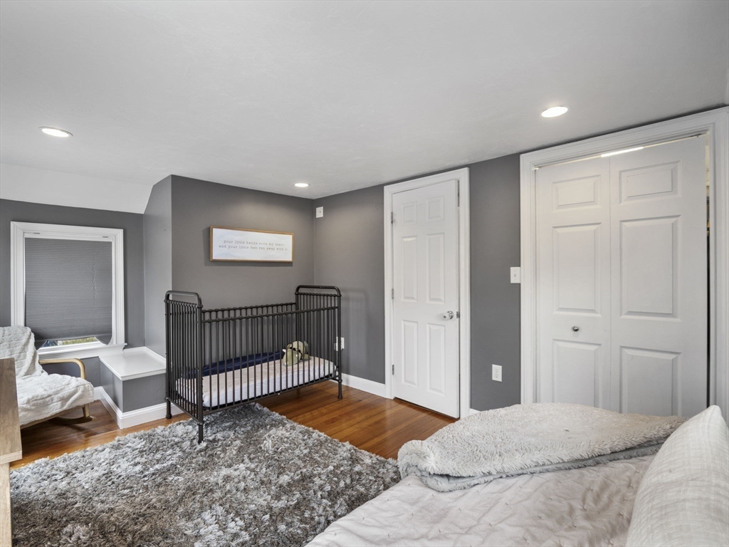 11 Holbrook Road Weymouth, MA 02191 - Photo 15 of 40 Gallery Image 15