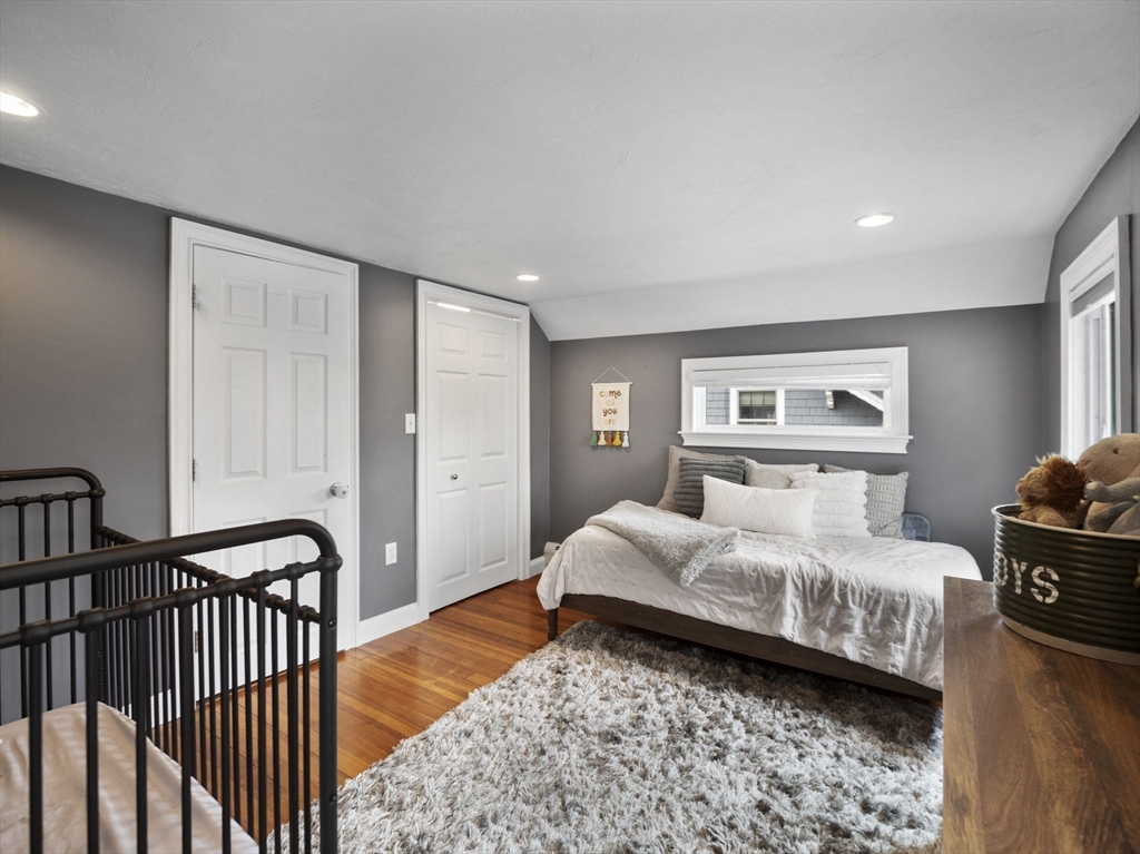 11 Holbrook Road Weymouth, MA 02191 - Photo 16 of 40 Gallery Image 16