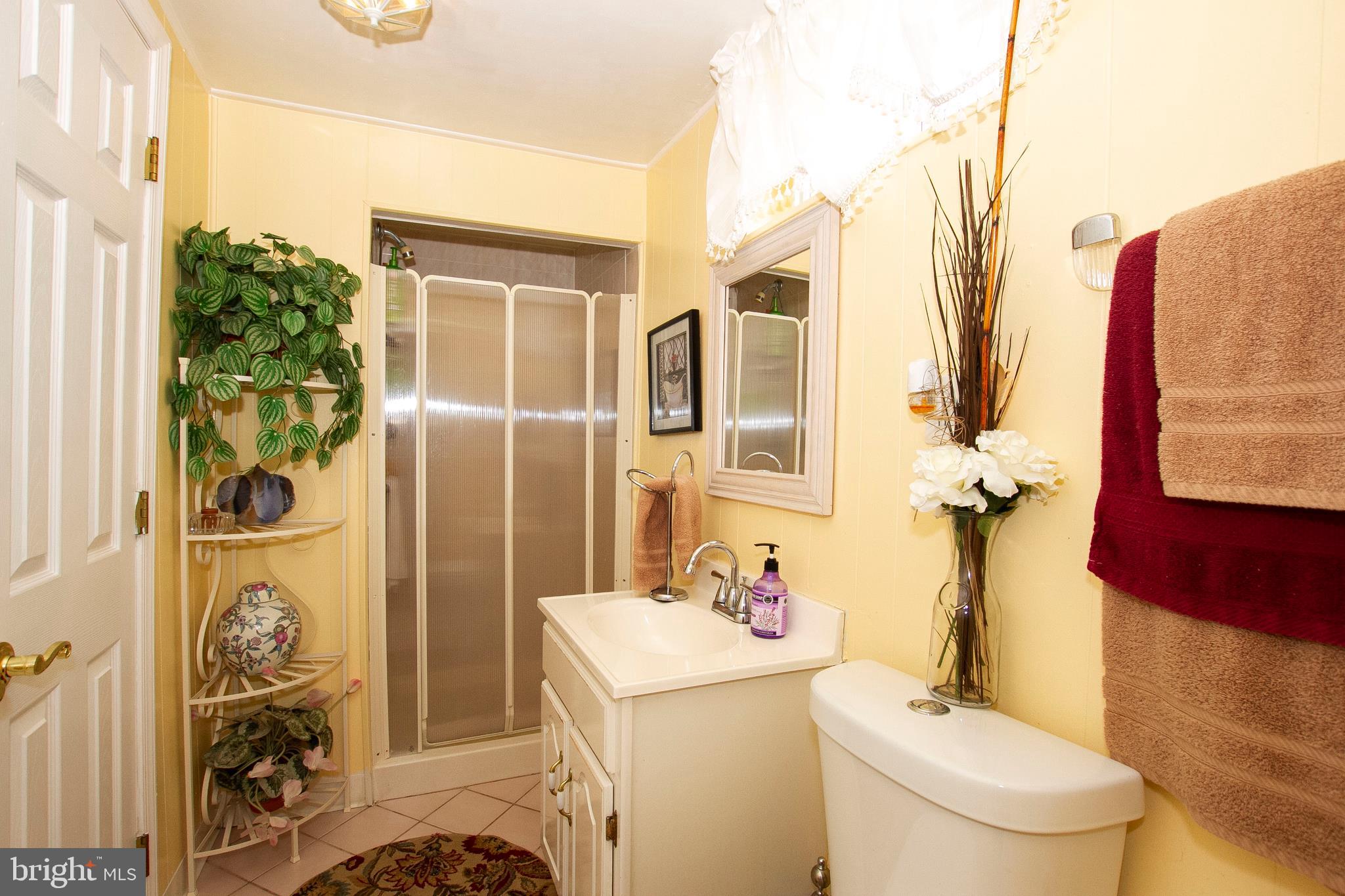 1511 Customs Road Rosedale, MD 21237 - Photo 33 of 38 FULL BATHROOM IN LOWER LEVEL!!