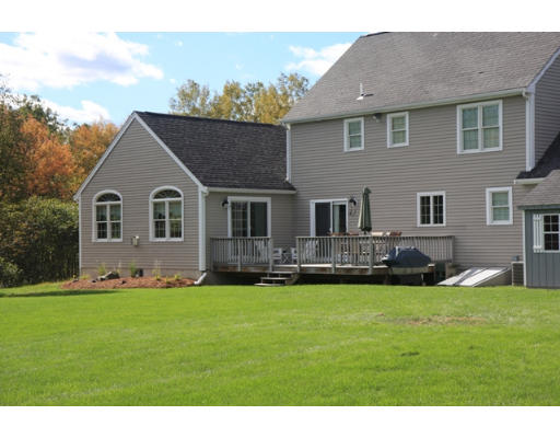 122 Fitzpatrick Road Grafton, MA 01519 - Photo 21 of 25