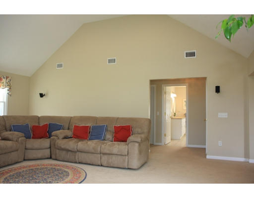 122 Fitzpatrick Road Grafton, MA 01519 - Photo 7 of 25