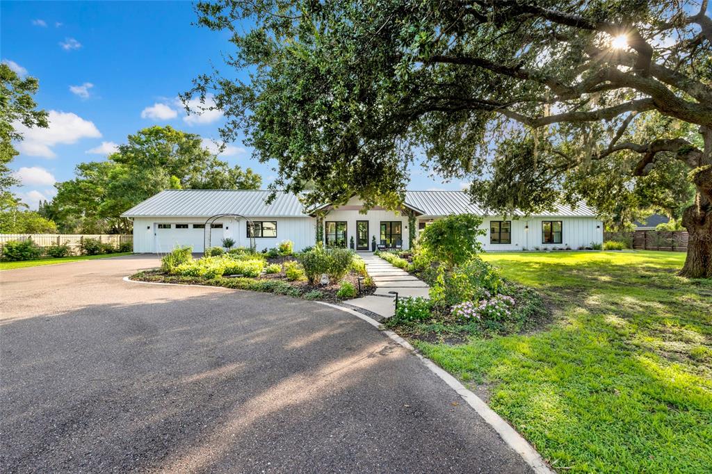 3440 Crenshaw Lake Road Lutz, FL 33548 - Photo 16 of 89 Gallery Image 16