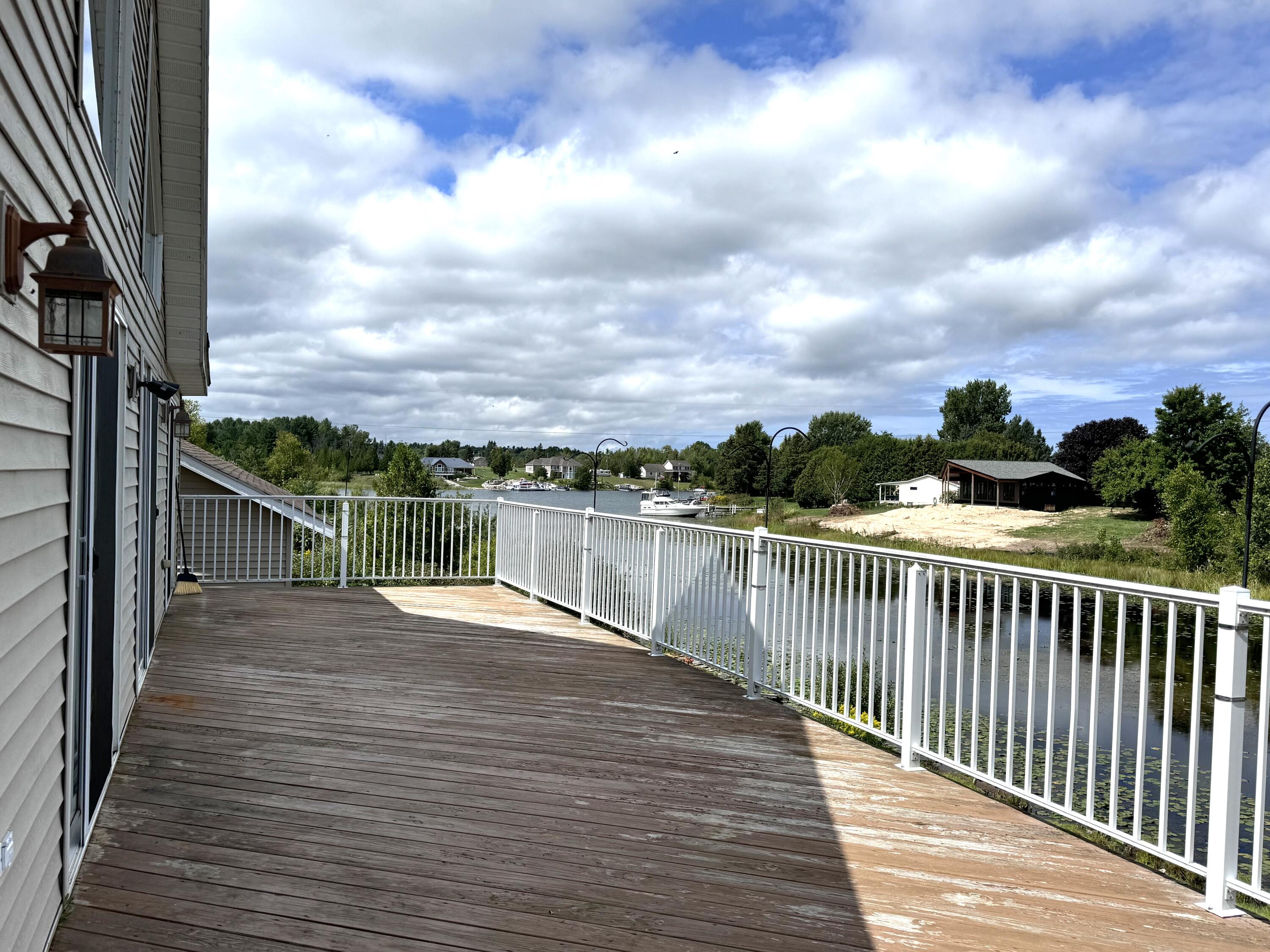 1537 Tecumseh Road Cheboygan, MI 49721 - Photo 12 of 41 Gallery Image 12
