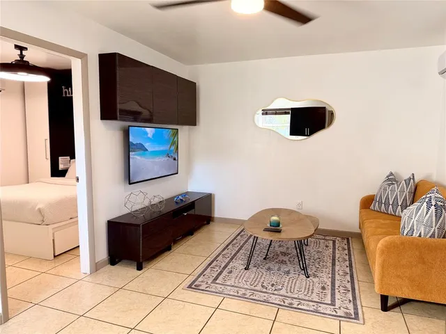 $1,700 | 511 Northeast 161st Street, Miami, FL 33162