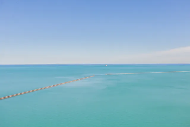 $199,000 | 880 North Lake Shore Drive, Unit 17D, Chicago, IL 60611