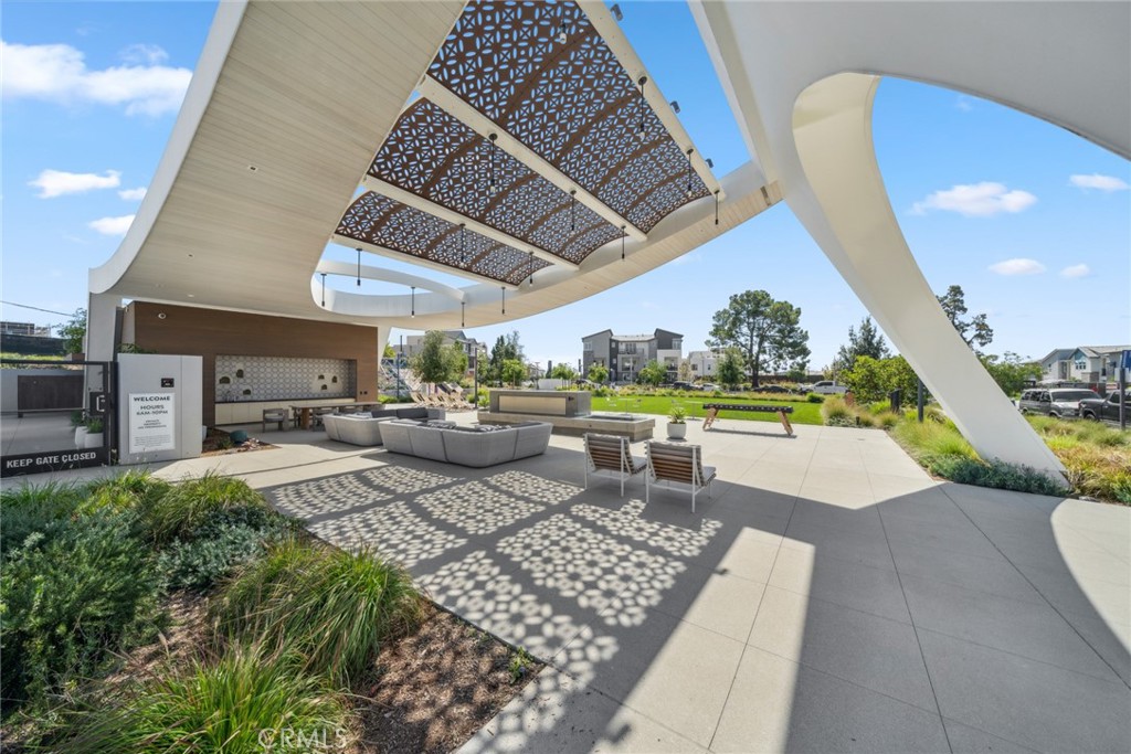 327 Baluster Irvine, CA 92618 - Photo 72 of 75