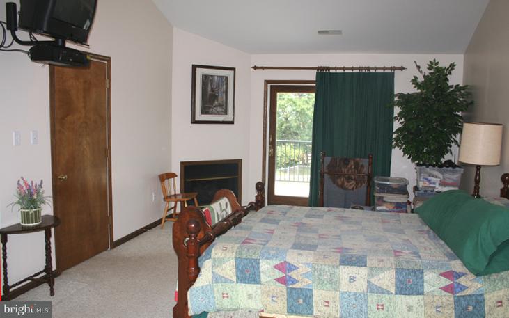 214 Snavely Mill Road Lititz, PA 17543 - Photo 8 of 21