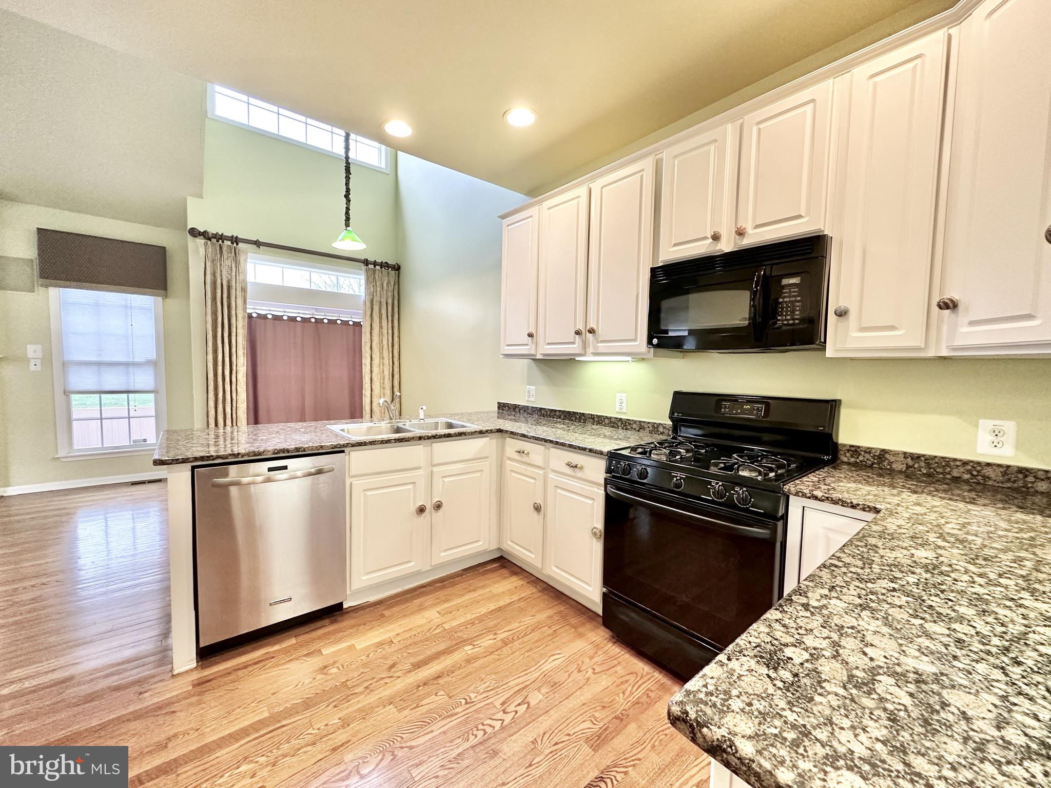 41 Maidenhead Road Princeton, NJ 08540 - Photo 8 of 26