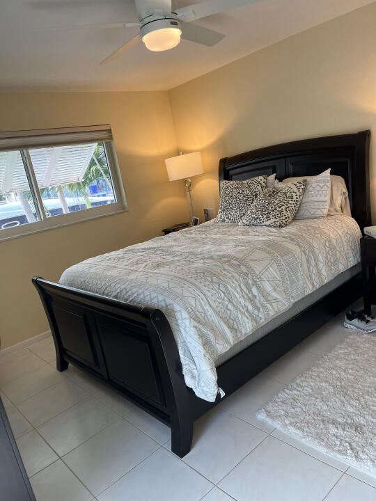 742 Berkley Street Boca Raton, FL 33487 - Photo 15 of 22 14
