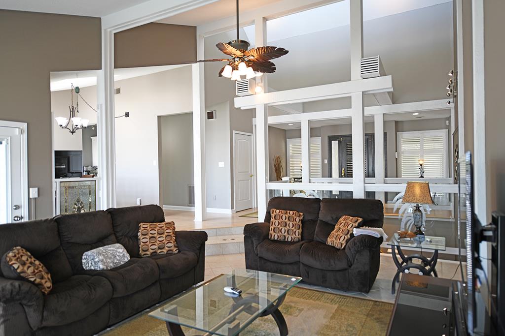 116 Spinnaker Point Greenwood, SC 29649 - Photo 6 of 38 Gallery Image 6