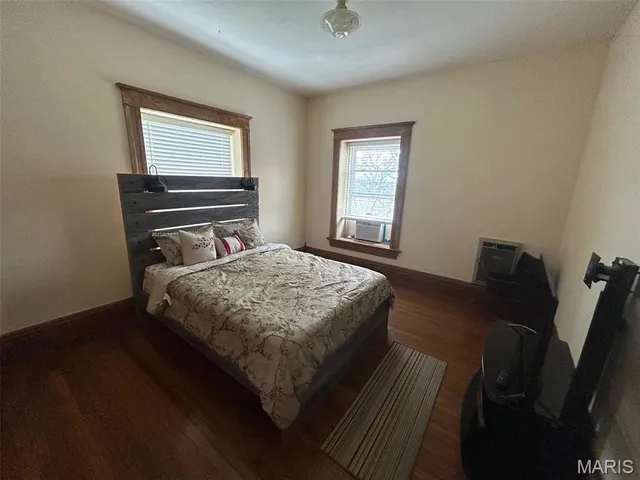 $525,000 | 150 Duncan Mansion Drive, Silex, MO 63377