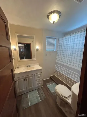 $525,000 | 150 Duncan Mansion Drive, Silex, MO 63377