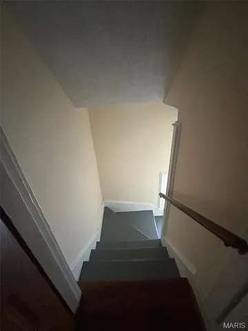 $525,000 | 150 Duncan Mansion Drive, Silex, MO 63377