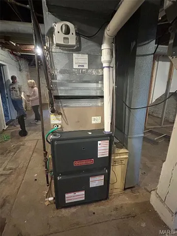 $525,000 | 150 Duncan Mansion Drive, Silex, MO 63377