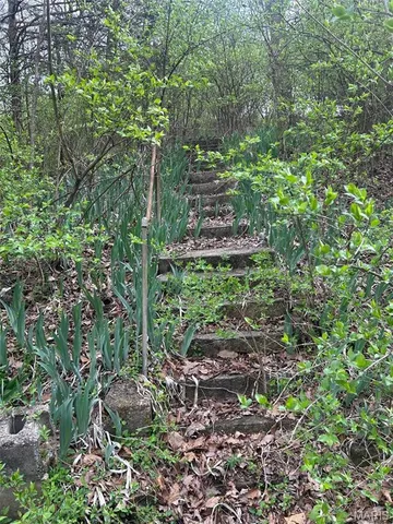 $525,000 | 150 Duncan Mansion Drive, Silex, MO 63377