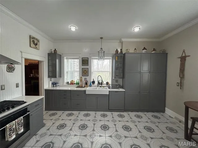 $525,000 | 150 Duncan Mansion Drive, Silex, MO 63377