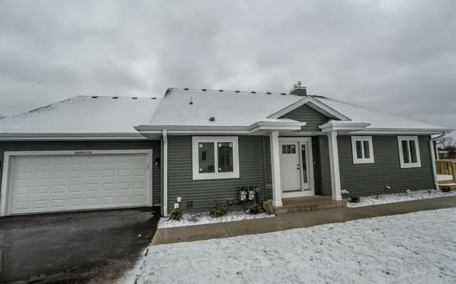 $439,900 | W206N16178 Stonebrook Drive, Jackson, WI 53037