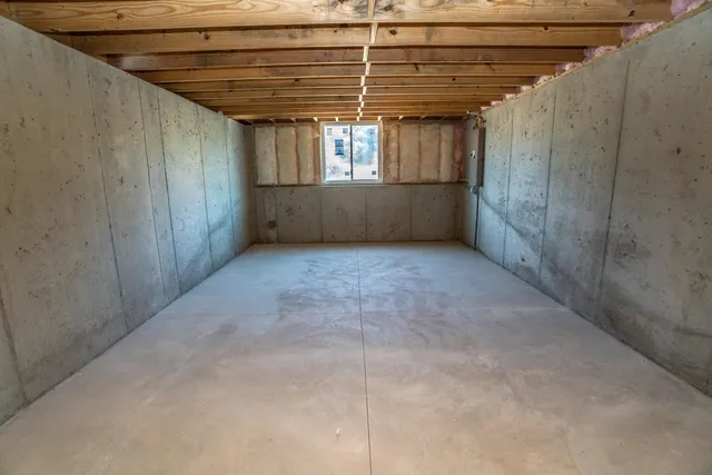 $439,900 | W206N16178 Stonebrook Drive, Jackson, WI 53037