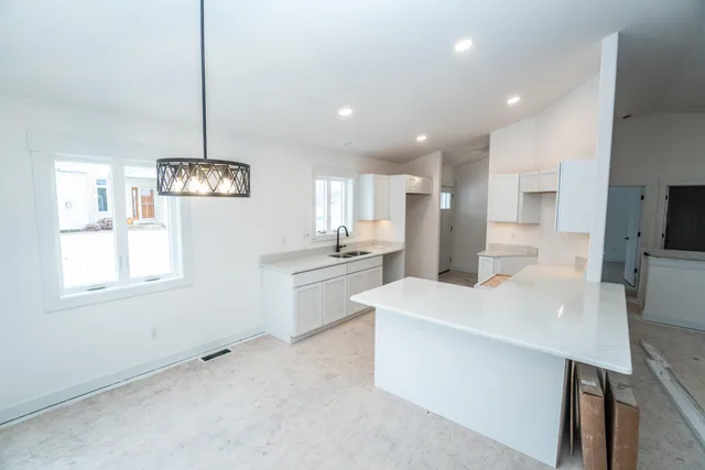 $439,900 | W206N16178 Stonebrook Drive, Jackson, WI 53037