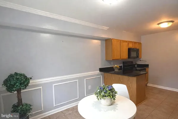 $299,900 | 7334 Tavenner Lane, Unit 1A, Alexandria, VA 22306