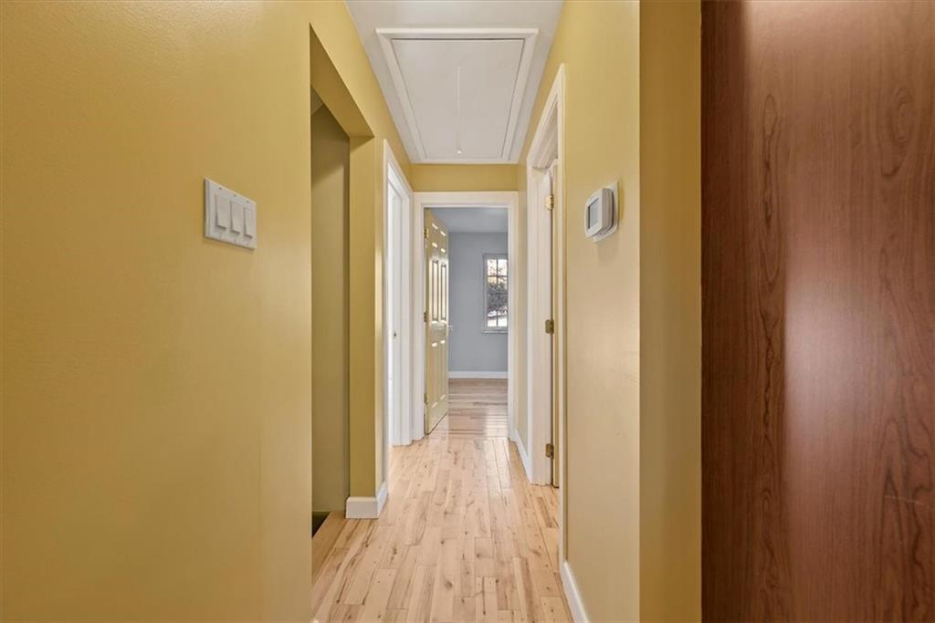 1522 Ingomar Heights Road Pittsburgh, PA 15237 - Photo 8 of 25 Gallery Image 8