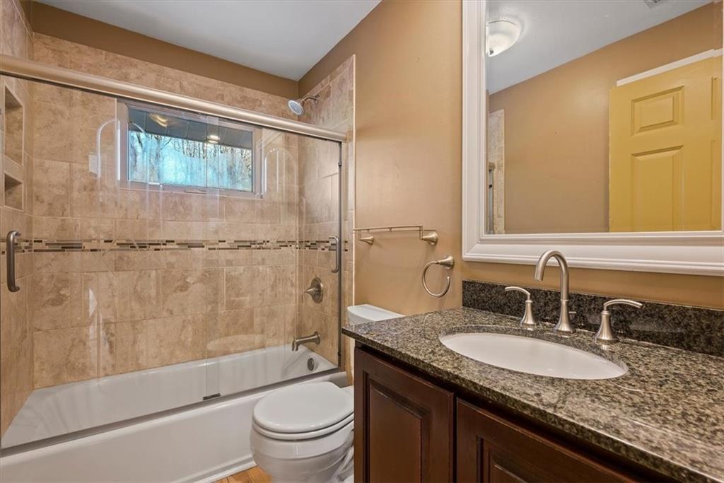 1522 Ingomar Heights Road Pittsburgh, PA 15237 - Photo 10 of 25 Gallery Image 10