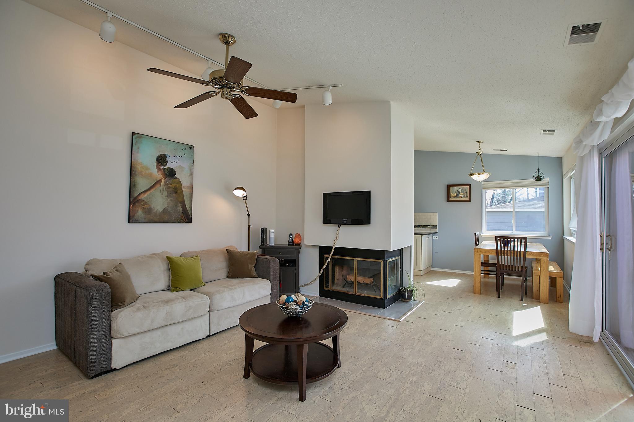 1936 Villaridge Drive Reston, VA 20191 - Photo 7 of 30 Gallery Image 7