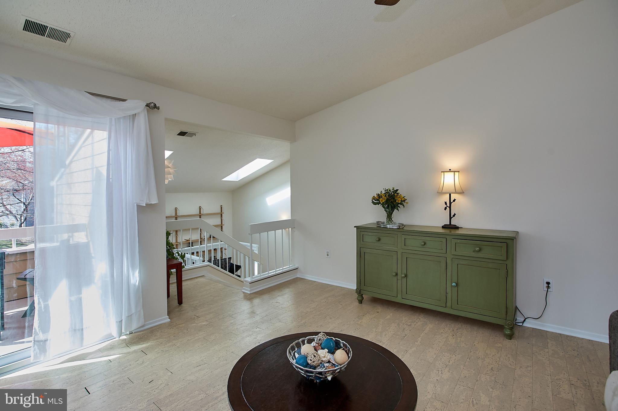 1936 Villaridge Drive Reston, VA 20191 - Photo 9 of 30 Gallery Image 9