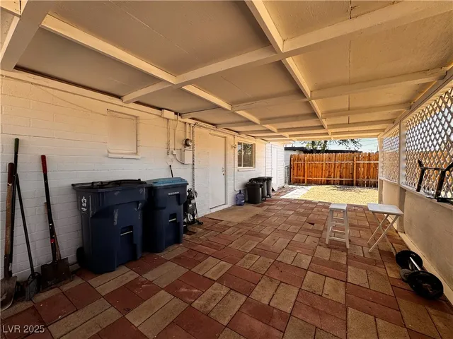 $1,250 | 421 Harvard Street, Las Vegas, NV 89107