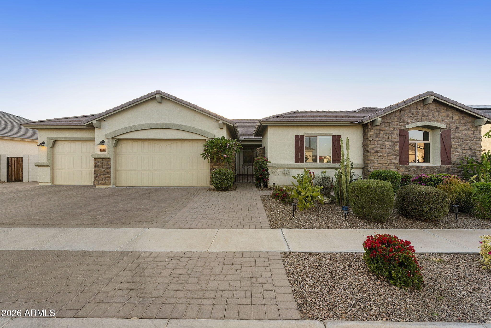 1512 West Ardmore Road Phoenix, AZ 85041 - Photo 2 of 75