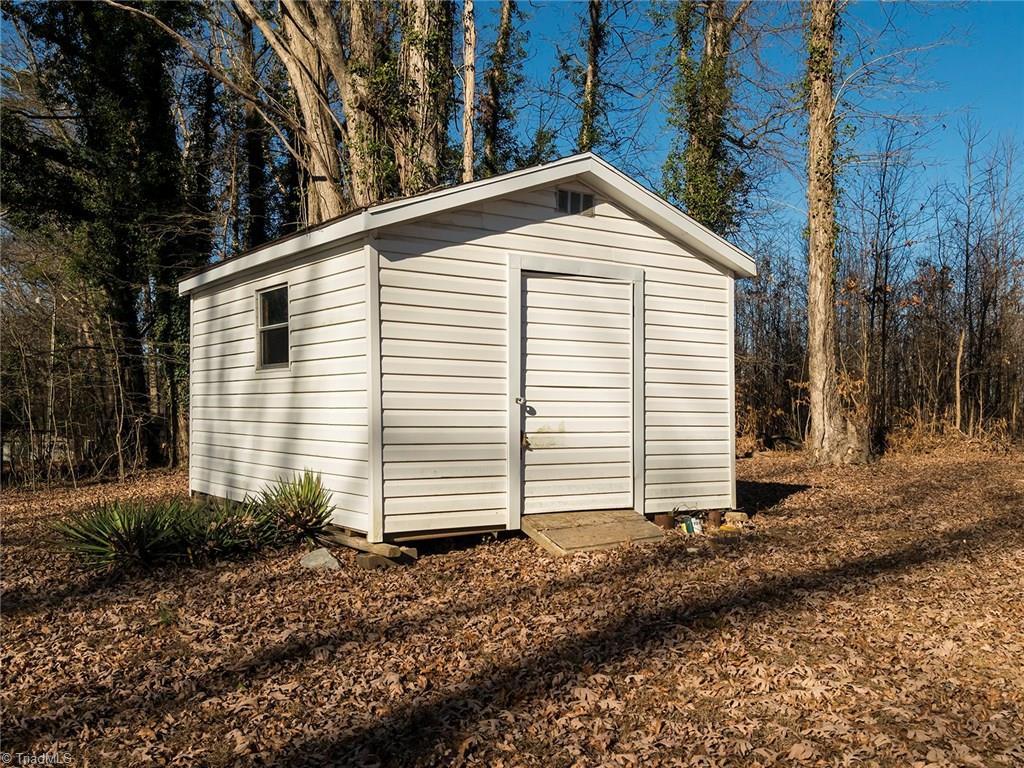 209 Edgeview Road High Point, NC 27260 - Photo 18 of 20 Large storage building located in back yard.