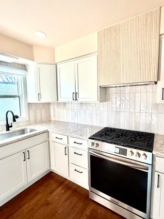 $3,075 | 1838 Holly Lane, Munster, IN 46321