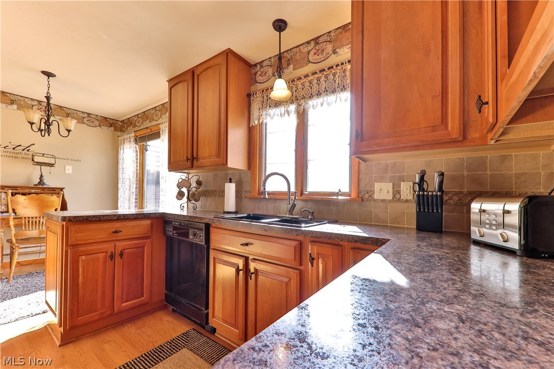 1798 Center Road Avon, OH 44011 - Photo 19 of 30 5 year old kitchen all new cabinets, counter top, appliances & flooring.
