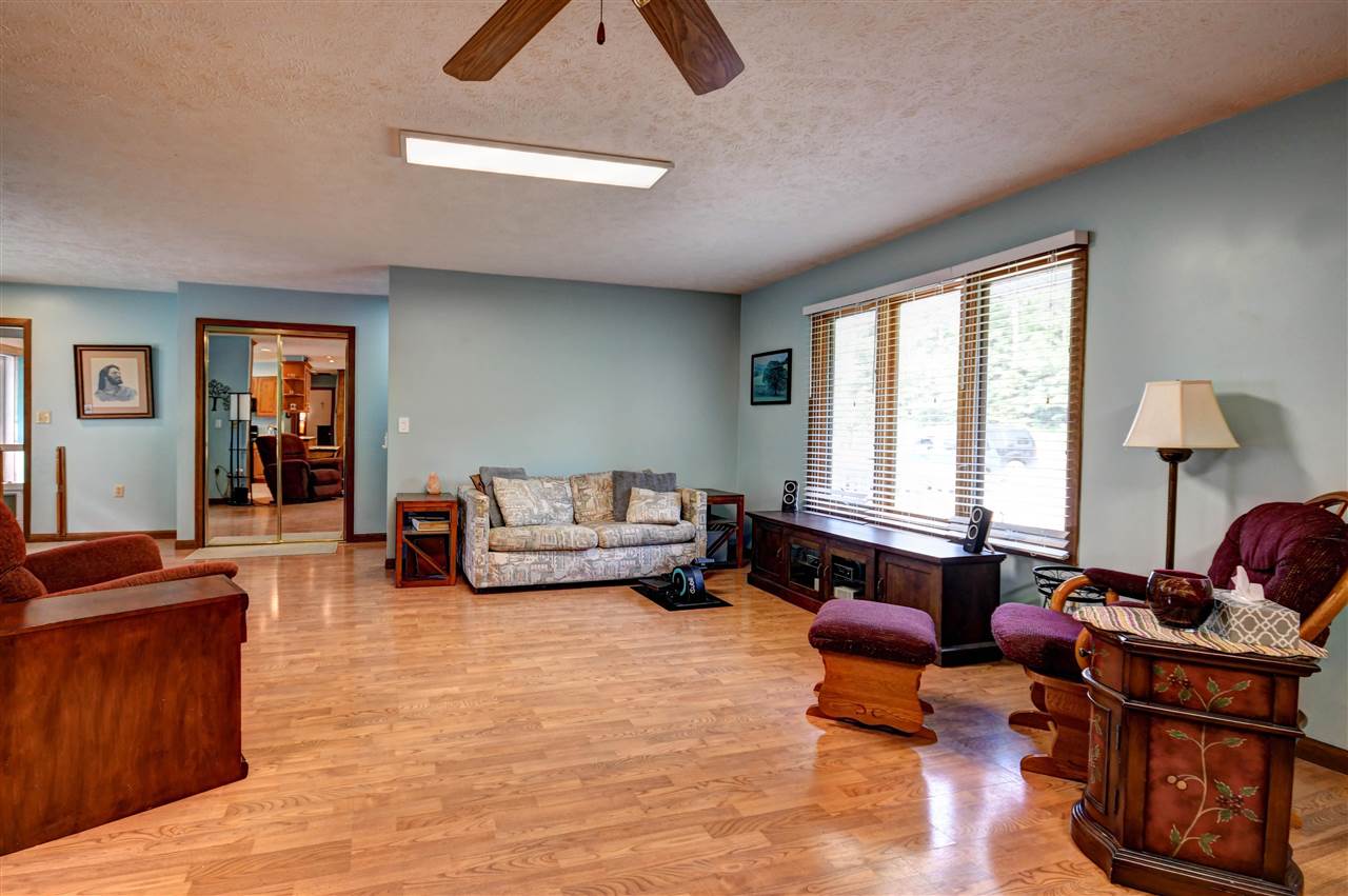 12246 South Newman Road Maple City, MI 49664 - Photo 21 of 40 1892311-20.JPG