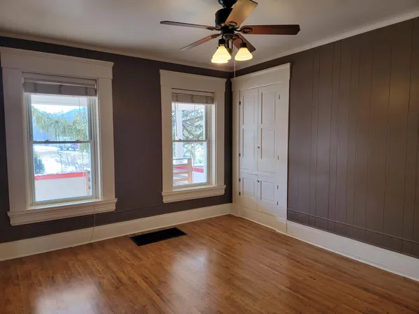 $324,900 | 8089 Highway 52, Brookville, IN 47012