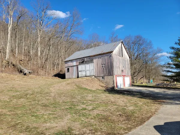$324,900 | 8089 Highway 52, Brookville, IN 47012