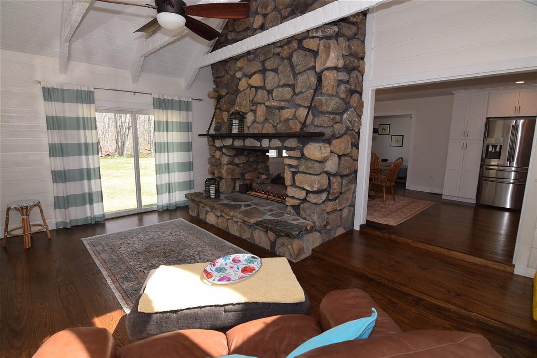 8 Lima Drive Westerly, RI 02891 - Photo 7 of 42