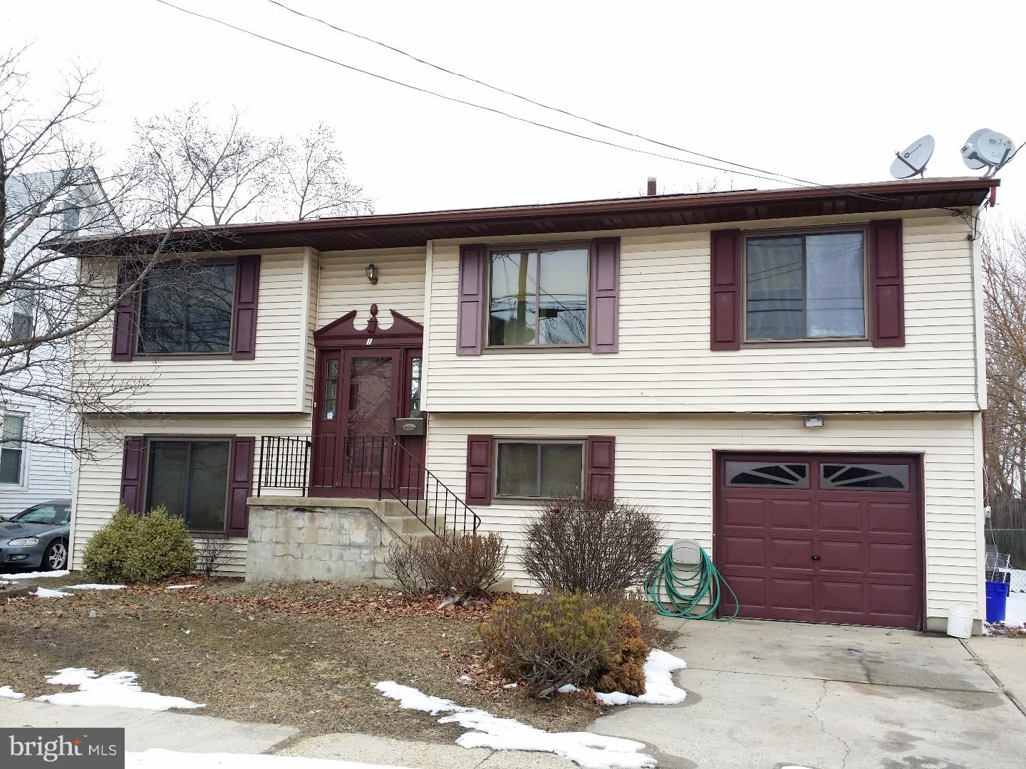 17 Jefferson Street Riverside, NJ 08075 - Photo 1 of 7