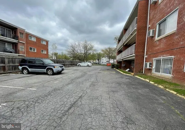 $205,000 | 1390 Bryant Street Northeast, Unit 201, Washington, DC 20018