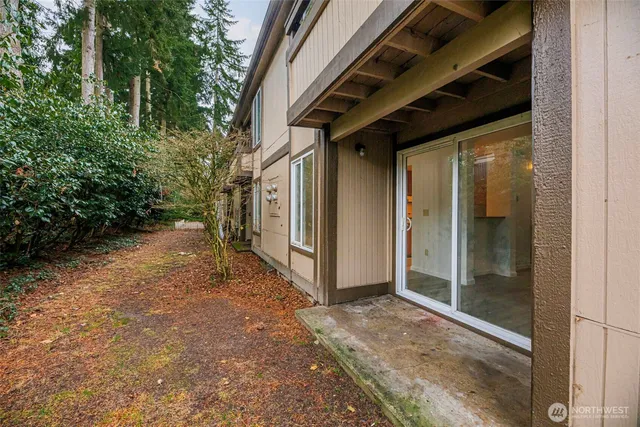 $205,000 | 4705 176th Street Southwest, Unit B1, Lynnwood, WA 98037