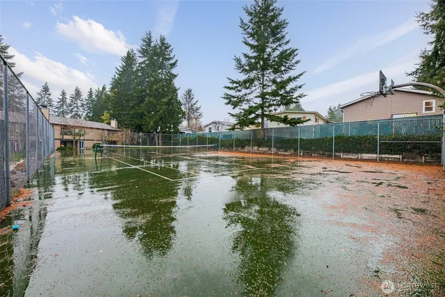 $205,000 | 4705 176th Street Southwest, Unit B1, Lynnwood, WA 98037