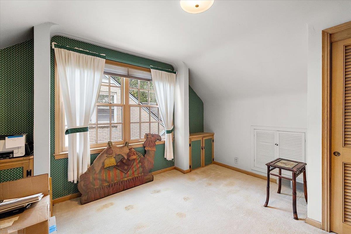 1485 Torrey Road Grosse Pointe Woods, MI 48236 - Photo 35 of 60