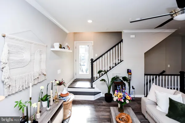 $4,500 | 5692 Stephanie Tessa Way, Unit 50, Alexandria, VA 22303