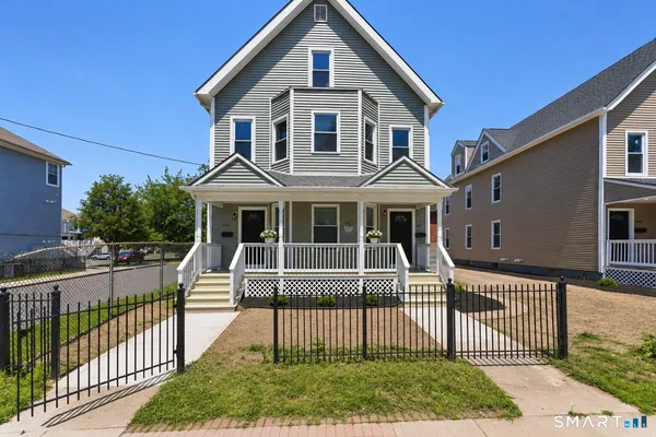 $499,999 | 102 Capen Street, Hartford, CT 06120